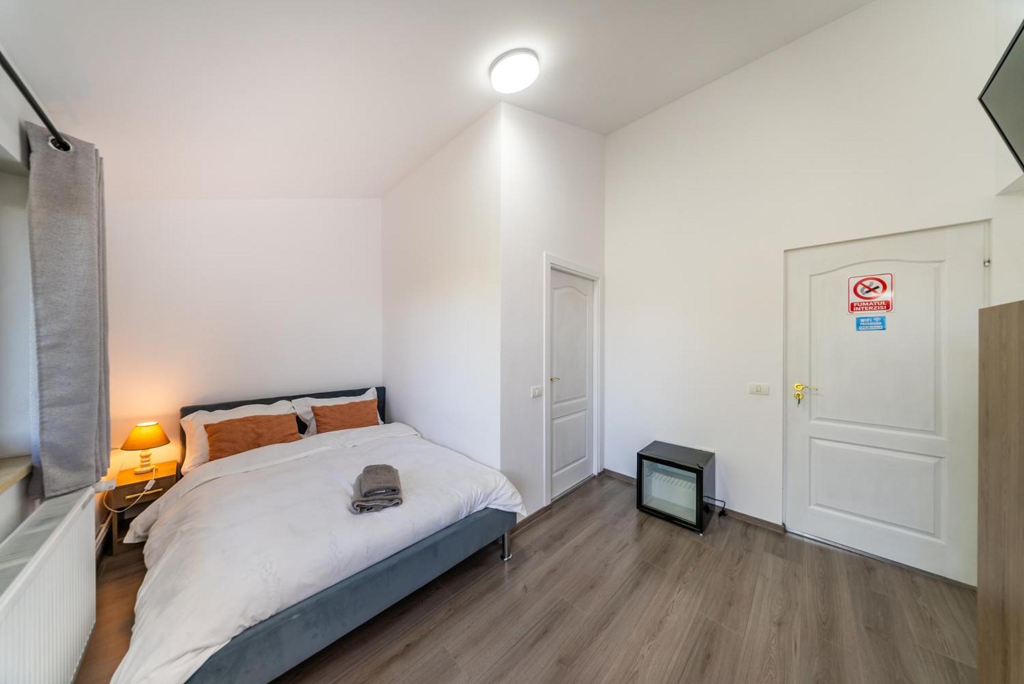 La Casa Blanca Apartment Vladimirescu Ngoại thất bức ảnh