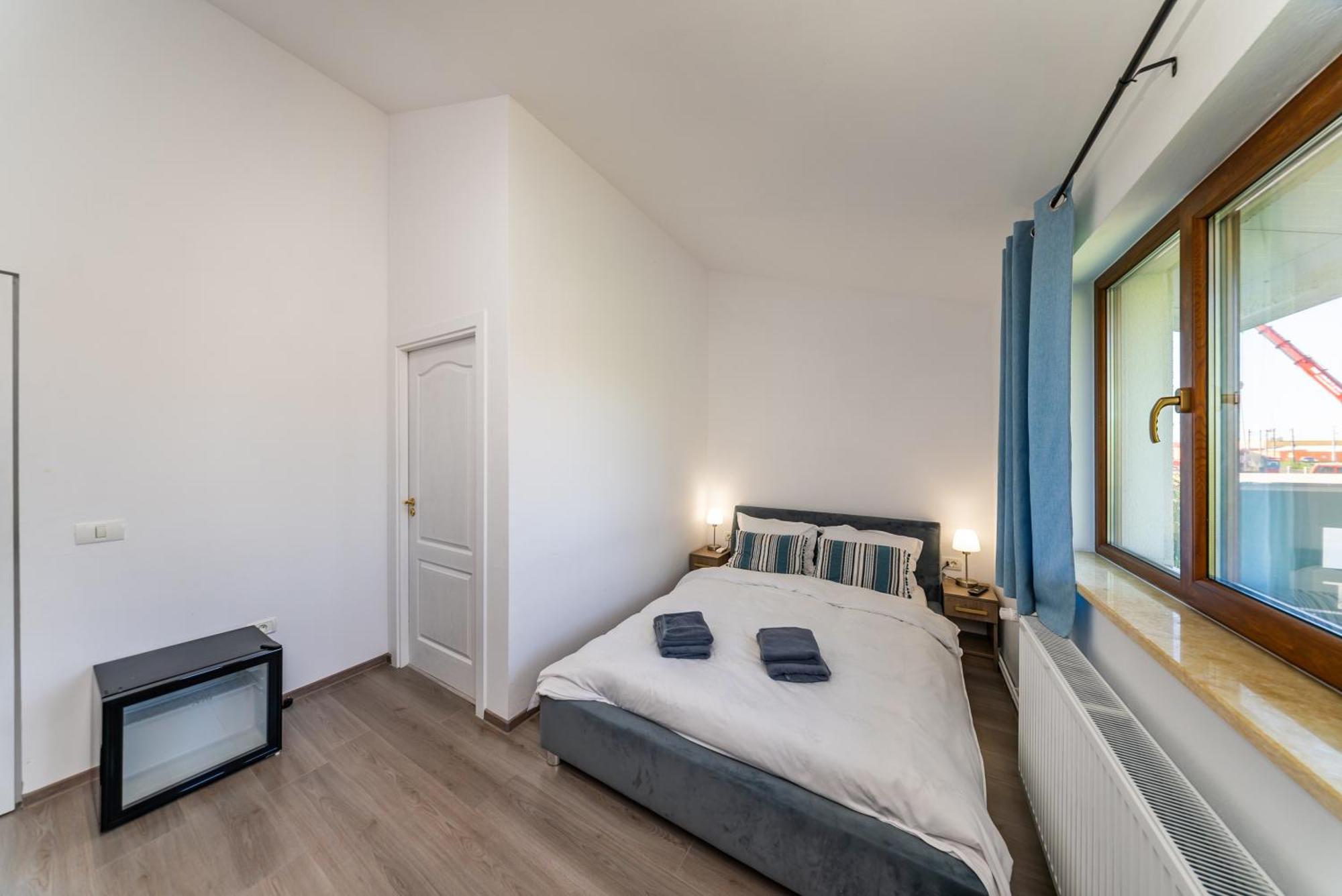 La Casa Blanca Apartment Vladimirescu Ngoại thất bức ảnh