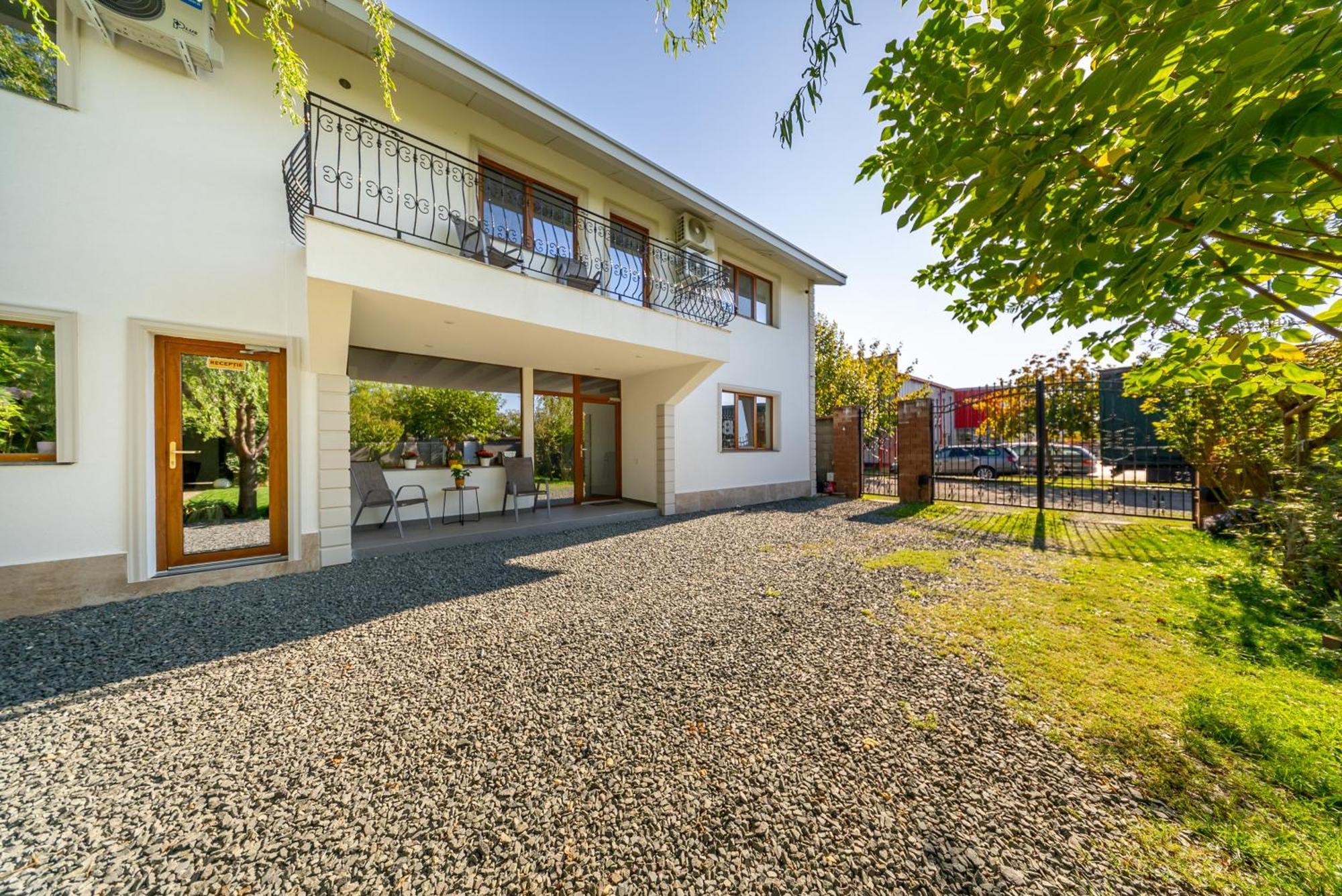 La Casa Blanca Apartment Vladimirescu Ngoại thất bức ảnh