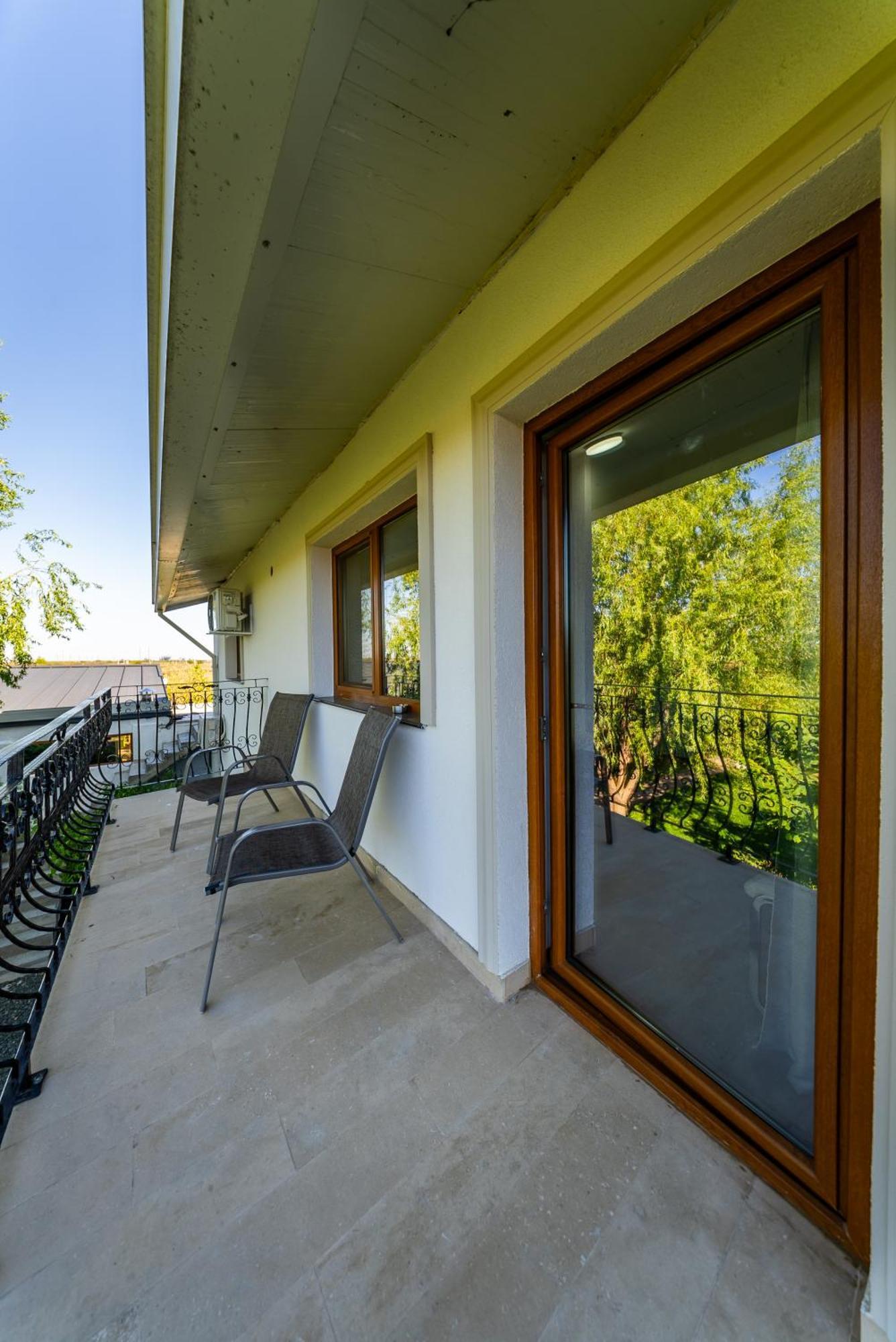 La Casa Blanca Apartment Vladimirescu Ngoại thất bức ảnh